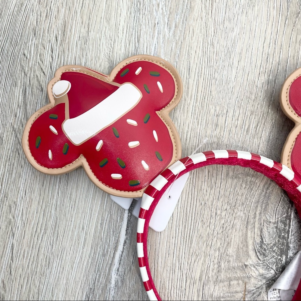 Disney Christmas Mickey Ears - Picture 4 of 8